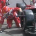 SYDÄNTÄ PYSÄYTTÄVÄ HETKI…” — Lewis Hamilton muistelee pelkäävänsä Kimi Räikkösen kammottavan toiston varikkoalueella tapahtuneen onnettomuuden jälkeen