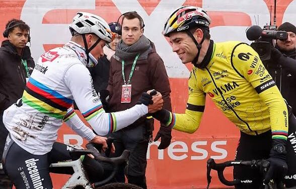 “‘RIVALITEIT EVEN GESTOPT, RESPECT VOOROP’ — Wout van Aert feliciteert zijn grootste rivaal met het hartverwarmende babynieuws”