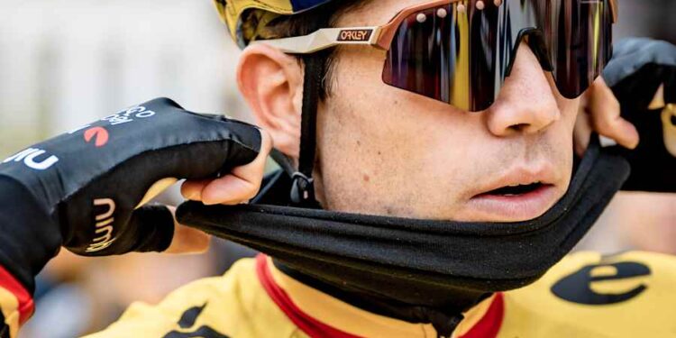 DE COMEBACK BEGINT…” — Wout van Aert keert terug in de competitie tijdens de Ronde van Denemarken na twee maanden blessureleed