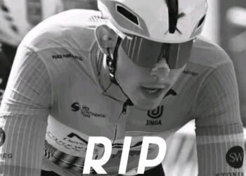 “‘Rust zacht, Felney…’ — Wout van Aert sluit zich naar verluidt aan bij de rouwende wielerwereld na de tragische dood van de 19-jarige Felney Tarling”