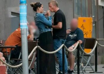 THE INTERNET WASN’T READY FOR THIS SIDE OF KIMI RÄIKKÖNEN… “THE CHEMISTRY IS STILL TOO REAL…” — A Rare, Intimate Moment Between Kimi Räikkönen & Minttu Räikkönen Suddenly Melts Social Media, Leaving Fans Completely Captivated!