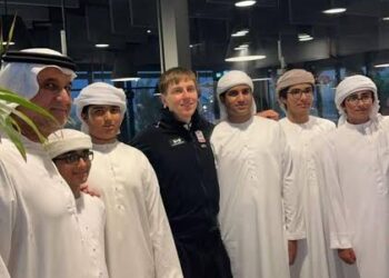 „2032?! TO SPREMENI VSE!“ – Tadej Pogačar je svojo prihodnost le nekaj dni po uničujoči nesreči na Vuelti zavezal ekipi ZAE Emirates-XRG v osupljivi dolgoročni pogodbi!