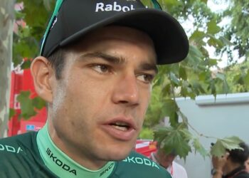 “HEEFT VAN AERT EEN GEHEIM PLAN?!” — Wouts explosieve vorm in de Vuelta roept grote vragen op in aanloop naar de wereldkampioenschappen!