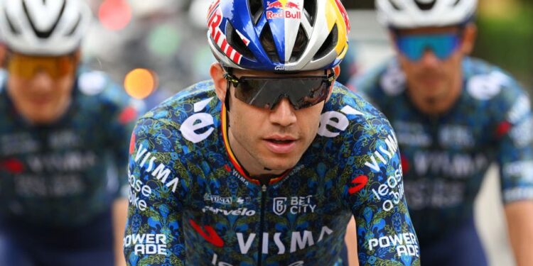 “VAN AERT IS BACK IN FULL FLIGHT!” 🔥🚴 — Wout van Aert Storms to a Stunning Vuelta a España Stage Victory as His Incredible Comeback Gathers Momentum Ahead of the 2026 World Championships in Montréal!