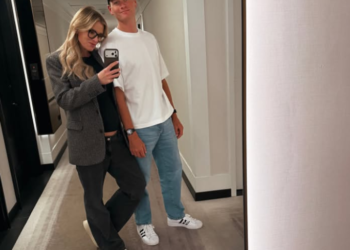 “DE BABynaam ONTHULD!” — MATHIEU VAN DER POEL & ROXANNE BERTELS MAKEN EINDELIJK DE NAAM VAN HUN KLEINTJE BEKEND; FANS ZIJN VERRAST DOOR DE BIJZONDERE KEUZE!